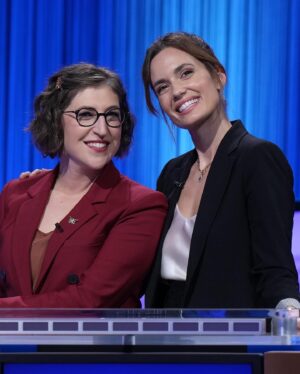 Torrey DeVitto Instagram - Against the advice of my younger self, current self and future self, I went on #CelebrityJeopardy ! 💥 
Join me TONIGHT @ 8/7c on ABC , and stream on Hulu. #plannedparenthood