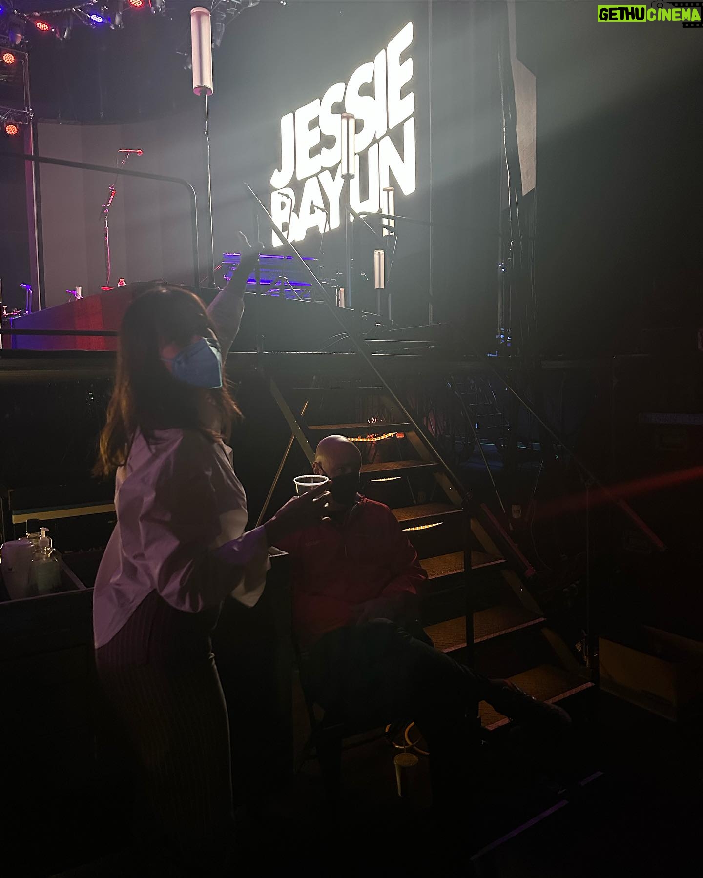 Torrey DeVitto Instagram - What a special night! Where worlds collide and dreams come true. ✨ From being with @jezziebaylin during her very first sound check at The Mint in Los Angeles, 20 years ago (swipe for the photo), to watching her shine opening for @stevienicks on a massive stage, for a massive audience. I don’t think my heart could have burst more. And to experience it all with my loved ones baby niece- watching her watch Jessie and ‘Auntie’ Stevie perform for the first time was a dream. 🤍🤍🤍