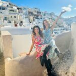 Torrey DeVitto Instagram – That’s a wrap, Santorini! 🤍 
I can not say enough wonderful things about this experience and the people I got to work with. Can’t wait to share this project with you all! #LoveIsGreekToMe