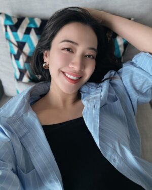 Tracy Chu Instagram - 31 days in March and only a few days with nothing scheduled. Today was one of them 😜✌🏻🗓️