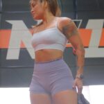 Tracy Cortez Instagram - 🔐 locked in… • Wearing the new new 🐺 Amplify SE Gravity Short 4.5” in Aquari & Amplify Gemini Bra in White Discount code for $$ off > CORTEZMMA 🫶🏽 🔗 LINK IN BIO!!!