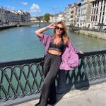 Tressia Bertin Instagram - Take it easy