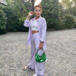 Tressia Bertin Instagram - Quel est votre couleur du moment ? 💜 #lilas #parme #ensemble #summer #eshop #tressiabshop #baubeauparis #bag #colorblock #outfit
