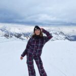 Tressia Bertin Instagram - ❄️💜