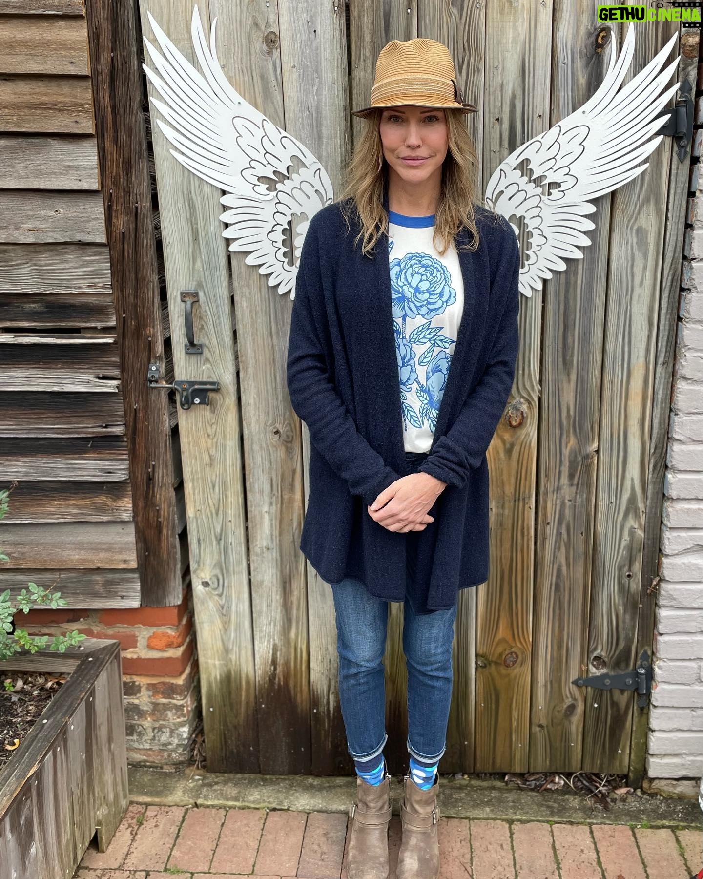Tricia Helfer Instagram - Never know where you’re gonna find your wings. #Senoia #georgia