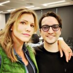 Tricia Helfer Instagram - Lookie, lookie who I ran into. Lucky gal seeing these handsome lads @richardsharmon @kim.f.coates #VanHelsing @netflixvanhelsing