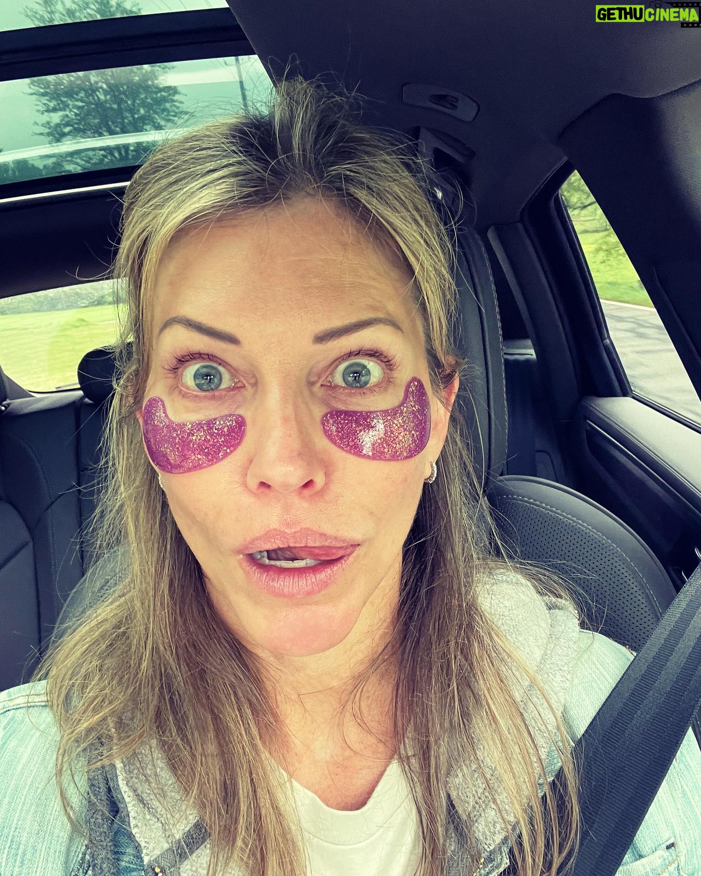 Tricia Helfer Instagram - It’s only the start of day 2 😜 #filming