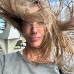 Tricia Helfer Instagram - Walking to get groceries on the Gold Coast and forgetting a hair tie. 😜
