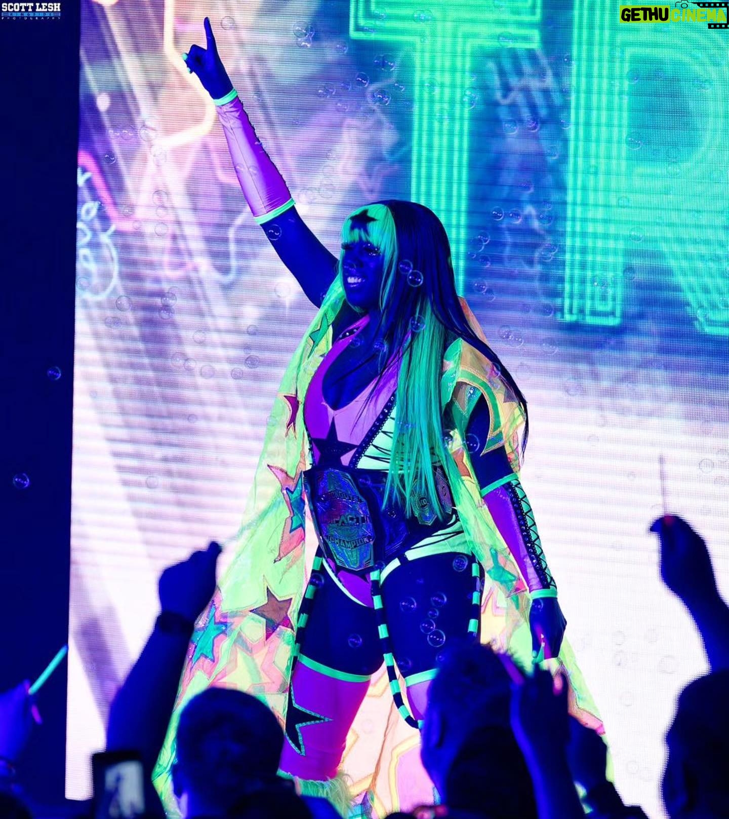 Trinity Instagram - GLOW! 📸 @scottlesh724 @trinity_fatu @impactwrestling #BoundForGlory