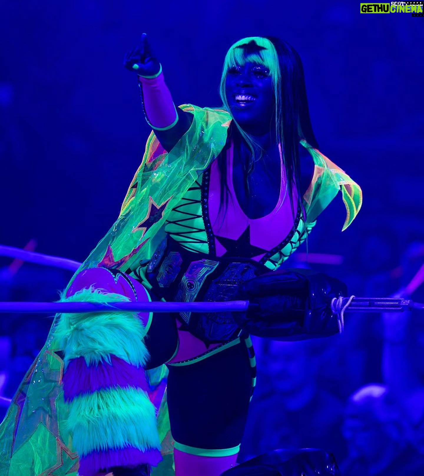 Trinity Instagram - GLOW! 📸 @scottlesh724 @trinity_fatu @impactwrestling #BoundForGlory