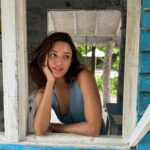 Tripti Dimri Instagram - Better with a bit of breeze in my hair🍃