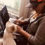Trisha Yearwood Instagram - Sydney ❤️ One of my favorite #TsCoffeeTalk guests. 🐾