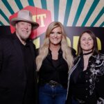 Trisha Yearwood Instagram – Thank you Moose and Erin. Starting with an idea and a blank piece of paper, and then figuring out how to “Put it in a Song” is an indescribable feeling. Thanks for performing it with me! Let’s do that again. 🩵 t 
#CMTAwards #songwriters