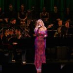 Trisha Yearwood Instagram - Some folks dread Mondays, but….what a Monday I had! Being part of honoring Stephen Schwartz at the Metropolitan Opera house!! Are you kidding me???! It was a WICKED night! 💚
