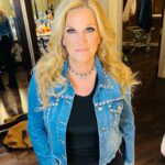 Trisha Yearwood Instagram - Glitter and Glam by @lypservice!!