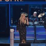 Trisha Yearwood Instagram - Sing it, Trisha! 🙌 Opry star @trishayearwood performs Linda Ronstadt's hit "When Will I Be Loved" as part of the Grand Ole Opry's live broadcast celebrating her 25th anniversary as an Opry member on Wednesday, March 13th, 2024. Tune in to the Opry Live broadcast on Saturday nights at 9/8c pm on our Facebook or YouTube channel!