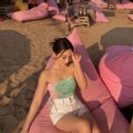 Tsai Jui-hsueh Instagram - @所有人 出來曬太陽了啦～🏖️🌺💖