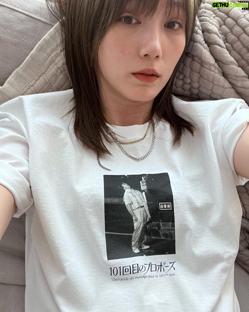 Tsubasa Honda Instagram - 🌸 @zozotown と101回目のプロポーズのコラボtシャツ i never die because i love you. 名台詞の英語版がバックプリントされてます🫡 #101回目のプロポーズ #zozotown購入品