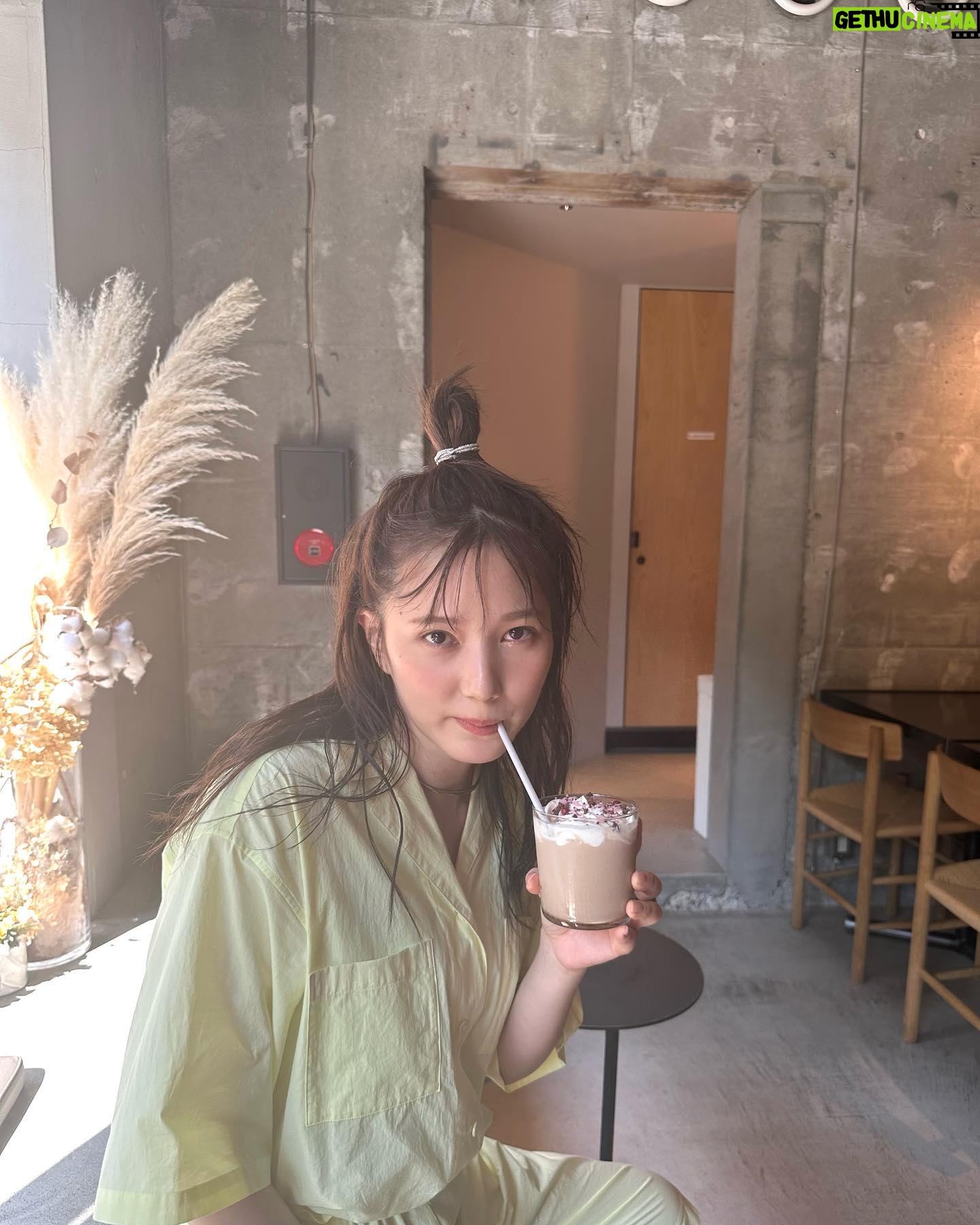 Tsubasa Honda Instagram - 🌏 Instagramで素敵なカフェの投稿を漁っては はぁいつかこんな素敵なカフェいってみたい…と思いを馳せるのが好きなのですが その話を @moremagjp の編集さんにしたら 撮影で連れてってくれました🥹 優しい世界。 #おだんごぴゆーーん