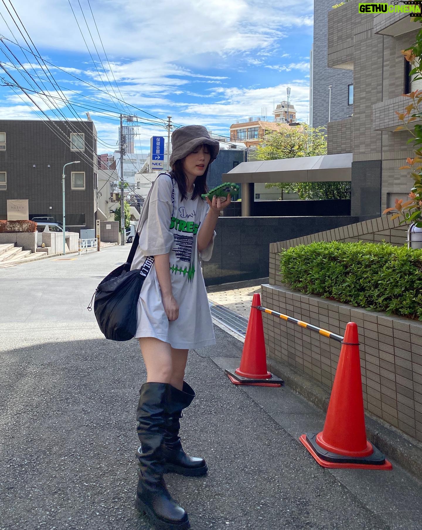 Tsubasa Honda Instagram - đ ä»ćčŽăźç§ăŻăăŒăă汄ăăăăŠć±„ăăŠăżăăă© ă ăăżăăăŸă æăđ„Č ăšăăăăšăŻăąă€ăčăăŸă ăăăăéŁăčăăăćŁçŻăç¶ăăŠăăăăšăăăăšă§ăăâ€Žïž #ç©șăéăăă #ootd #ă»ăă ăźă”ă