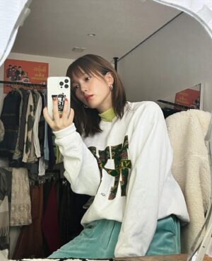 Tsubasa Honda Instagram - 👖
おひさしぶりです🦖
脱出おひとり島に沼っております。
みなさんは何に沼っていますか🦭
#ほんだのふく ←このタグは自分の私服見たい方が調べやすくするためにつけています。こういうの少し照れますよね
#脱出おひとり島
