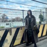 Tsubasa Honda Instagram - 🌬️🌬️ ピラティス行ってきた日🏋️‍♂️ 最近届いだ @todayful_ のチェスターコートと @uggjapan のブーツ。 今年はジャケット着れる時期喪失してて悲しい🫠 #芯から温まるスープをつくりたい #ootd #ほんだのふく