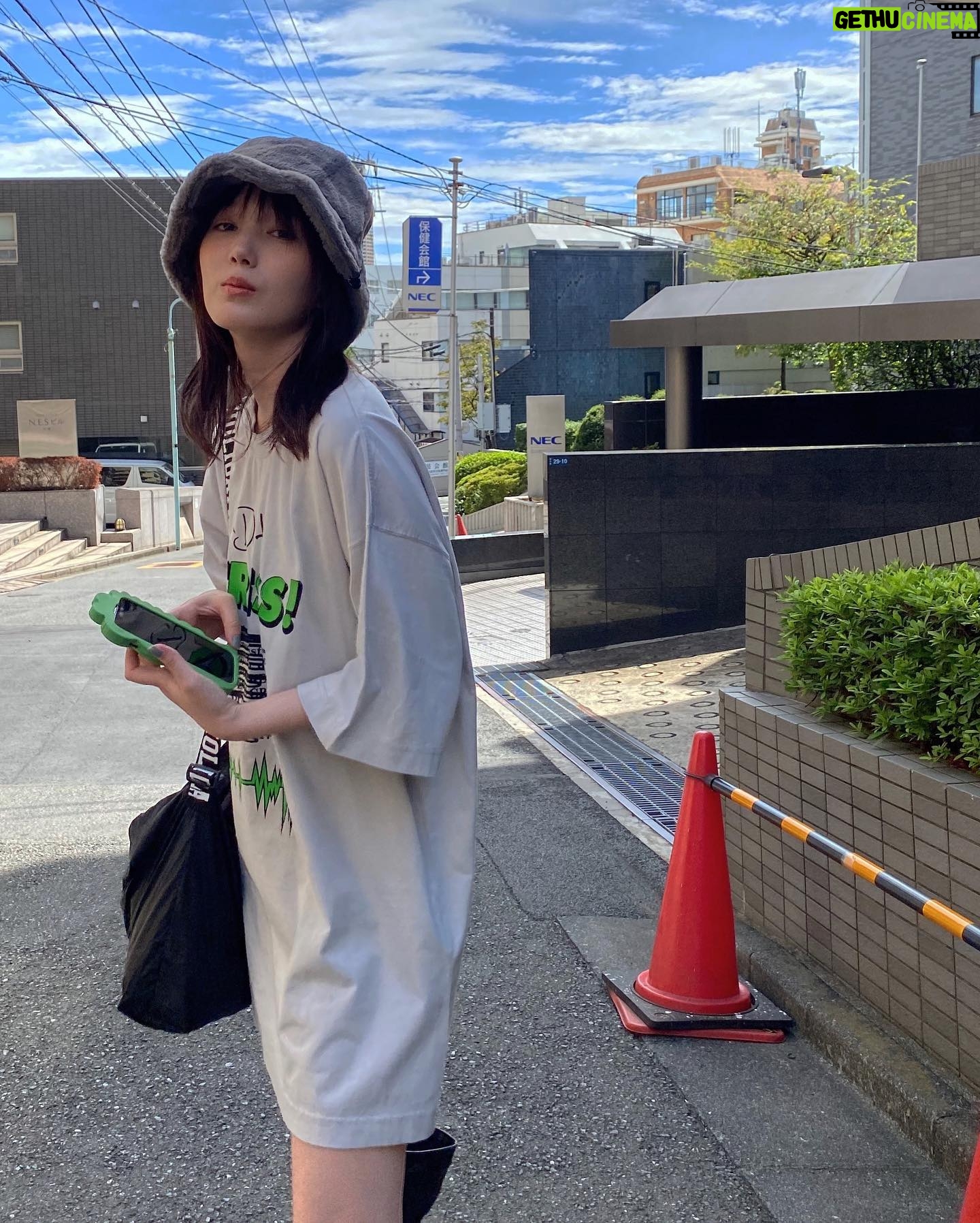 Tsubasa Honda Instagram - đ ä»ćčŽăźç§ăŻăăŒăă汄ăăăăŠć±„ăăŠăżăăă© ă ăăżăăăŸă æăđ„Č ăšăăăăšăŻăąă€ăčăăŸă ăăăăéŁăčăăăćŁçŻăç¶ăăŠăăăăšăăăăšă§ăăâ€Žïž #ç©șăéăăă #ootd #ă»ăă ăźă”ă
