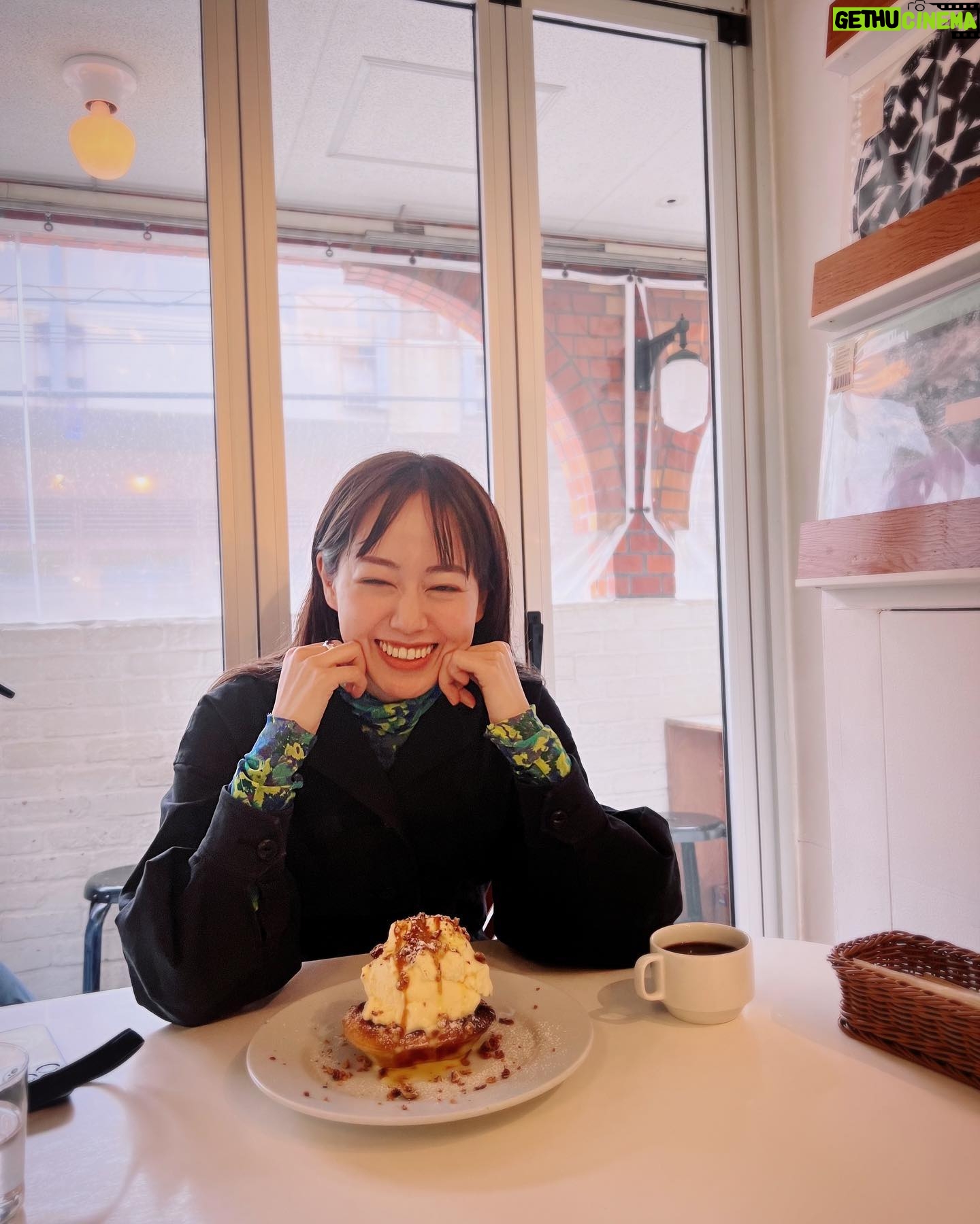Tsubasa Honda Instagram - 🧁 ひさしぶりのザキ @karen_miyazaki_official と パイがおいしいcafe☕️🥧 うま〜💣💥 こういうとこ久しぶりに行った〜 もっと行きたいけど家がすきだ〜