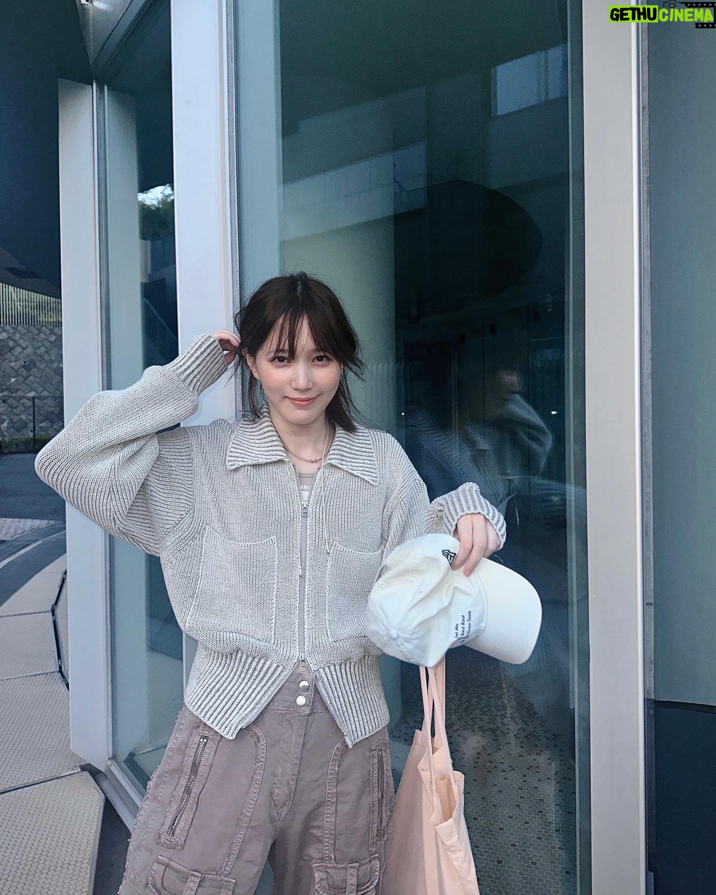 Tsubasa Honda Instagram - 🌪️🌪️🌪️ 最近暑いけどzozoで買ったニット載せます🧶 @studious_womens #強風
