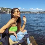 Tuğba Melis Türk Instagram - A smile suits every style of clothes😊🌈