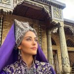 Tuğba Melis Türk Instagram - Tevazu resimdeki gölgeler gibidir, daha güzel ve daha derin gösterir….. #azizmahmuthüdayidizisi #Zişanhatun