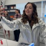 Tuana Naz Tiryaki Instagram – Xiaomi Fan Festivali kutlamak için Xiaomi Store ÖzdilekPark İstanbul’daydım. Gümüş ceketimi nasıl buldunuz?🙊 Bu kombini seçmemin sebebi sınırlı sayıda üretilen Mistik Gümüş renkli Redmi Note 13 Pro  5G tabii ki. Gümüş sihri şimdi başlasın diyebilir miyiz💃🏽🩶 Siz de limited edition mistik gümüş Redmi Note 13 Pro  5G’yi incelemek için Xiaomi Store’ları ziyaret edebilir ya da mi.com ‘dan ürünün zarifliğine bakabilirsiniz. Ben aşık oldum siz nasıl buldunuz? 😍 @xiaomi.turkiye #XiaomiFanFestivali #RedmiNote13ProPlus5G #işbirliği