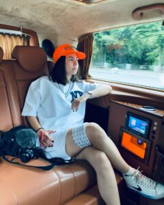 Tuana Naz Tiryaki Instagram - oyle aylik bisey atim dedim