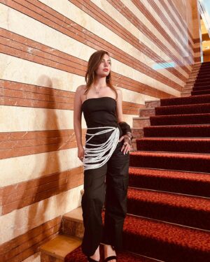 Tuana Naz Tiryaki Instagram - Bu postuma tepkim sonda ki tabloda 🤭🤭

Styling by me#