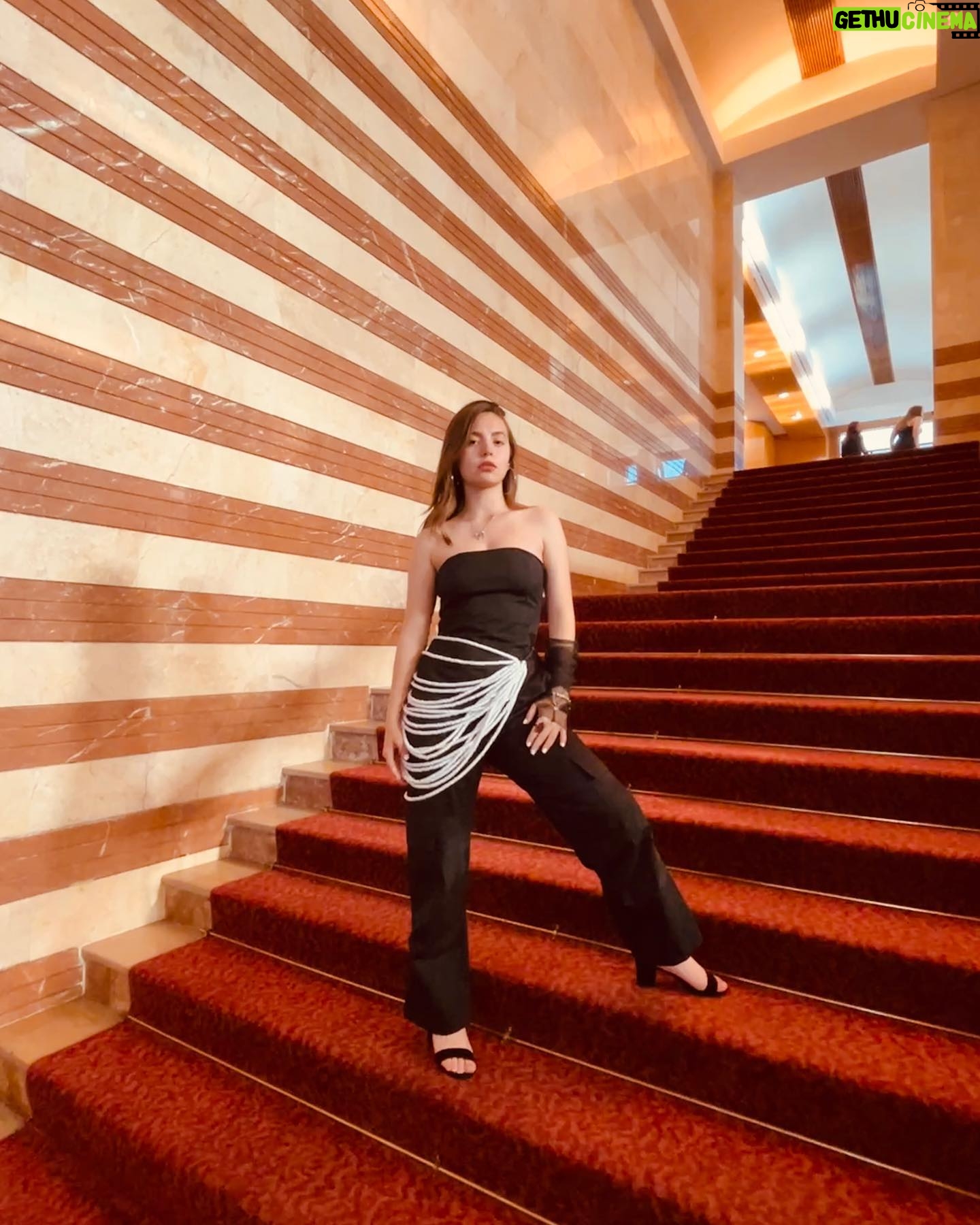 Tuana Naz Tiryaki - 70.6K Likes - Bu postuma tepkim sonda ki tabloda 🤭🤭
Styling by me#