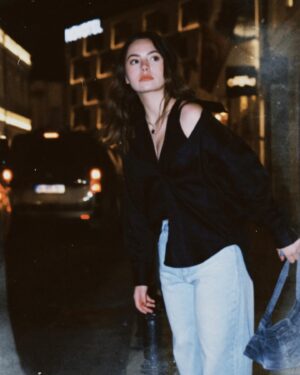 Tuana Naz Tiryaki Instagram - shining in the night⭐️