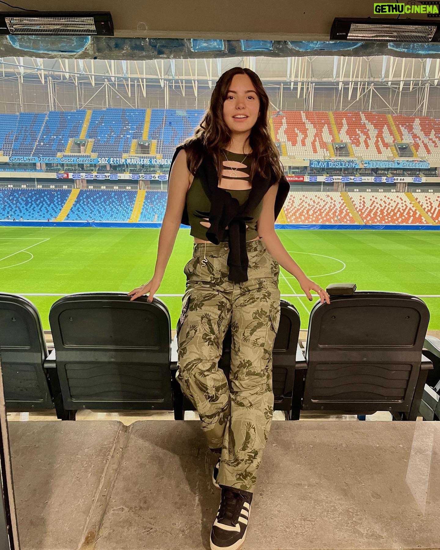 Tuana Naz Tiryaki - 72.1K Likes - ADANAAAA caption 🧢🫧🫧🫧🫧🫧🫧
