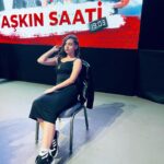 Tuana Naz Tiryaki Instagram - sizin için aşkın saati kaçtır ? 🥂🧸
