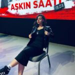 Tuana Naz Tiryaki Instagram - sizin için aşkın saati kaçtır ? 🥂🧸