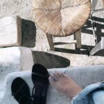 Tuba Büyüküstün Instagram – Mavi, kırmızı ve beyaz bir Bodrum gününden.. denizden esen tuz kokusu.. 🤍🕊️