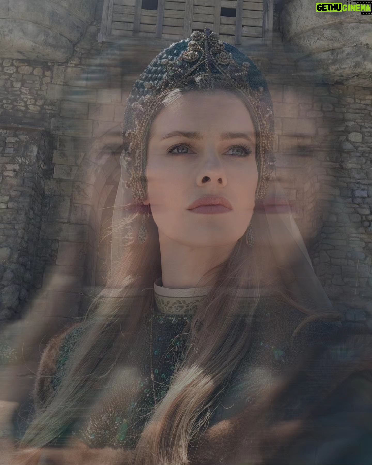 Tuba Ünsal - 3 Likes - MARA
Yeni bölüm bu akşam @trt1
@mehmedfetihlersultanitrt
@miray.yapim