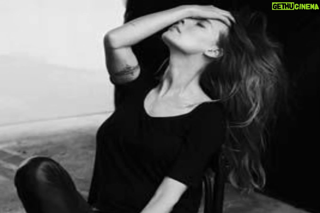 Tuba Ünsal - 3 Likes - T.U.B.A