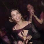 Tuba Ünsal Instagram – Hep gülelimmm.Tüm arkadaşlarım yanyanaydı.Hic bitmesin istedim
Tüm @magnetquarterly ailesine bu özel buluşma için tesekkürler.
Veee ev sahiplerimiz @selimcancelik @iremsent  loveee uuu