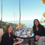 Tulsi Gabbard Instagram - Live book signing with @houseinhabit