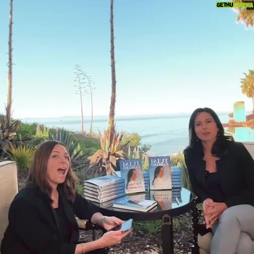 Tulsi Gabbard Instagram - Live book signing with @houseinhabit