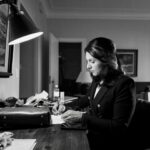 Tulsi Gabbard Instagram - Preparation. Taking the time to get centered, focused, and hone in on the message and impact. Tonight, I’m grateful to spend time with and support @perk_group and the great work they are doing to defend freedom for parents and children in California. Be the change. 📸: @abrahamwilliamsdp