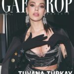 Tuvana Türkay Instagram - Tuvana Türkay: Etkileyici, Özgün ve Güzel ✨ Sahnede başarıdan önce kendini keşfeden ve her adımında özgünlüğünü koruyan Tuvana Türkay, hayatı ve kariyeri üzerine samimi bir yolculuğa çıkıyor. Dinamik bir oyunculuk kariyerinin yanı sıra, içsel denge ve sürekli gelişim arayışında olan Tuvana’nın hikayesi... 🦋🌸 @tuvanaturkay @gardiropmagazin #gardiropcover #gardiropmagazin   Yeni sayımız tüm dijital platformlarda ✨   #tuvanaturkay Yayınlar Direktörü: @gulay_ozdemir Fotoğraflar: @serhathayri Video: @unalavcii Moda ve Güzellik Direktörü: @caglakucukdereli Stylist: @sedassolmaz Saç: @sabitakkaya @emrekayaci._ Makyaj: @burak_mert_aydnn Cilt Ürünü: @colostrumtr Kurumsal İletişim: @mine.gunduz Marka İletişimi: @yoncayalki Prodüksiyon: @nutekstudio Mekan: @swissotelthebosphorus Teşekkürler @tumayozokurofficial @tumay.ozokur @handekaramanogullar