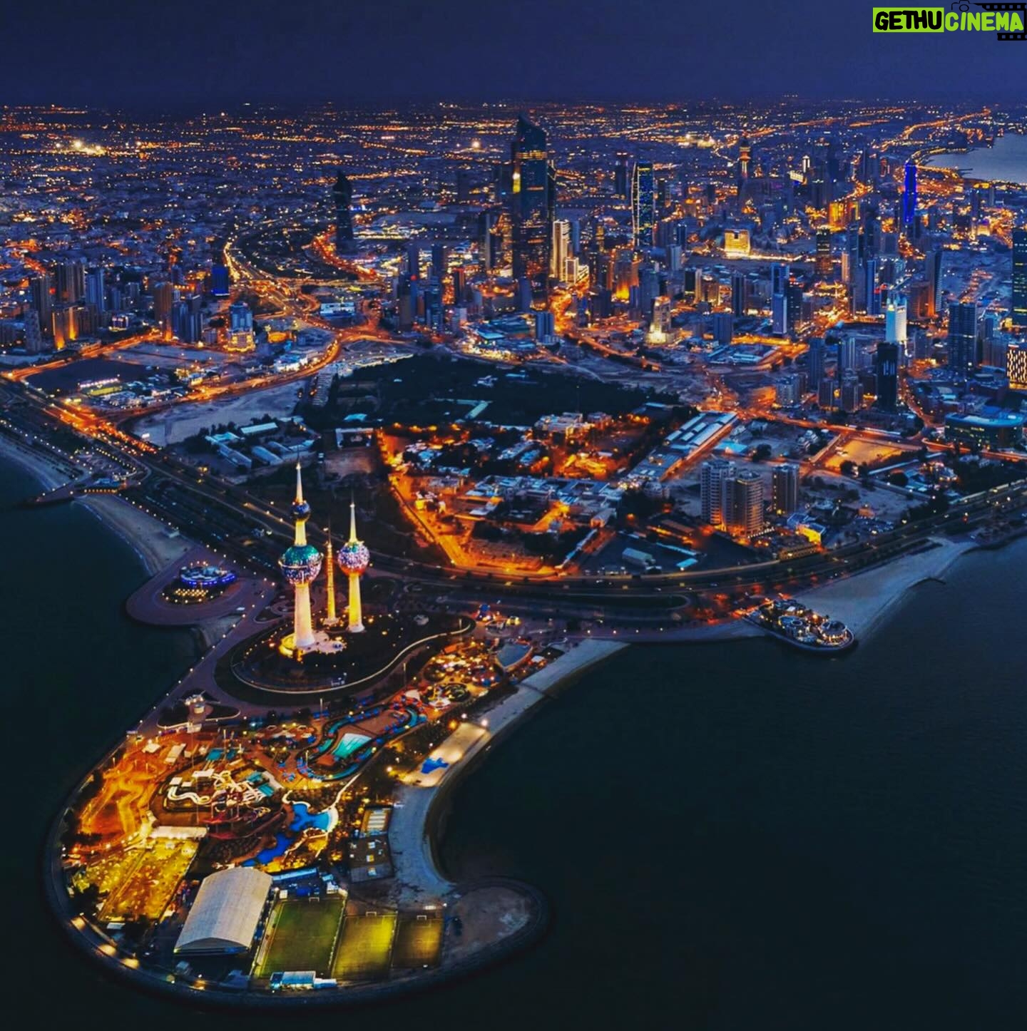 Tyrese Gibson Instagram - MAY 13th…….. It’s official I’m headed to Kuwait!!!!!! Respectfully I feel the need to send some very special love ❤️ and light to the Al Jabar family and the ruler Sheikh Mishal Al-Ahmad Al-Jaber Al-Sabah for building one of the cleanest safest cities…. As stated I’ve wanted to come to Kuwait since I was 25 years old lol omg I’m getting old lol…. I can’t wait to visit the GRAND MOSQUE, the museums, and indulge in the local cuisine and culture!!!!! I have been very stressed lately dealing with this never ending divorce the Middle East is my HAPPY PLACE!!! So I can’t wait to get there! I have a few very special meetings set up on my arrival. Unfortunately I will only be there for 2 maybe 3 days max! :( So really hoping that I get a chance to meet good people, with good vibes and energy. I really really want to experience Kuwait through the lens of someone who is willing inshallah to show me around and show me the best of Kuwait.! I am over the moon excited right now this opportunity almost went away five times and it kept coming back and now it’s VERY real…. For the beautiful people of Kuwait, who stepped in and helped me to arrange this visit…. I will at your request leave your name confidential! Shout to my brother @sahleg it happened bro…. I’m on my way! Let’s goooooo!!!!!!!!!! A little birdie just told me that one of my favorite HEAVYWEIGHT boxers, especially because he’s so vocal and outspoken about his beautiful marriage and family and how much he loves God TYSON FURY is fighting and Saudi Arabia on May 18! Inshallah!!!!! I really hope to also see you there for the fight!!!!!! In closing I wanna offer my sincere condolences to the Kuwaiti people, Islamic and Arab nations and the people of the world to for the recent loss of Sheikh Nawaf al-Ahmad al-Jaber al-Sabah! May his soul rest! O God, forgive him and have mercy on him, keep him safe and sound and forgive him, honor his rest and ease his entrance; wash him with water and snow and hail, and cleanse him of sin as a white garment is cleansed of dirt. O God, give him a home better than his home and a family better than his family. Amen!