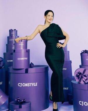 Uhm Jung-hwa Instagram - #cjonstyle  #컴온스타일