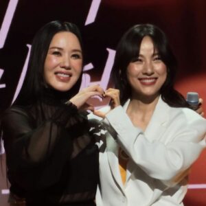 Uhm Jung-hwa Instagram - 오늘밤 열시 #kbs이효리의레드카펫 #엄정화